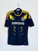 https://heritagefootball.fr/products/maillot-chelsea-fc-2012-2013-exterieur-lampard-8-s-x23816