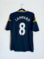 https://heritagefootball.fr/products/maillot-chelsea-fc-2012-2013-exterieur-lampard-8-s-x23816