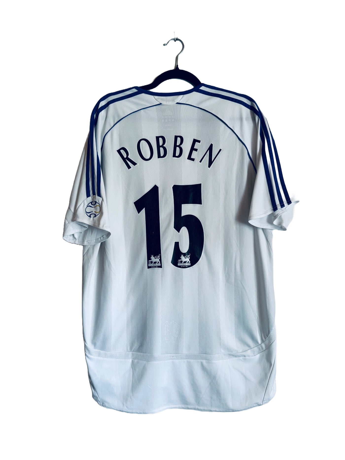 https://heritagefootball.fr/products/maillot-chelsea-fc-2006-2007-exterieur-robben-15-l-061200