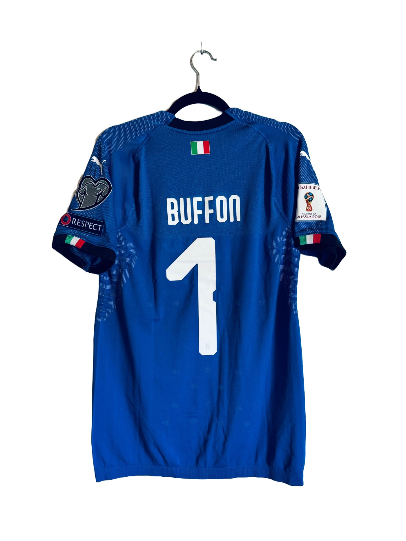 collector-coffret-italie-2018-2019-buffon-1-prepare-xl-752279-01