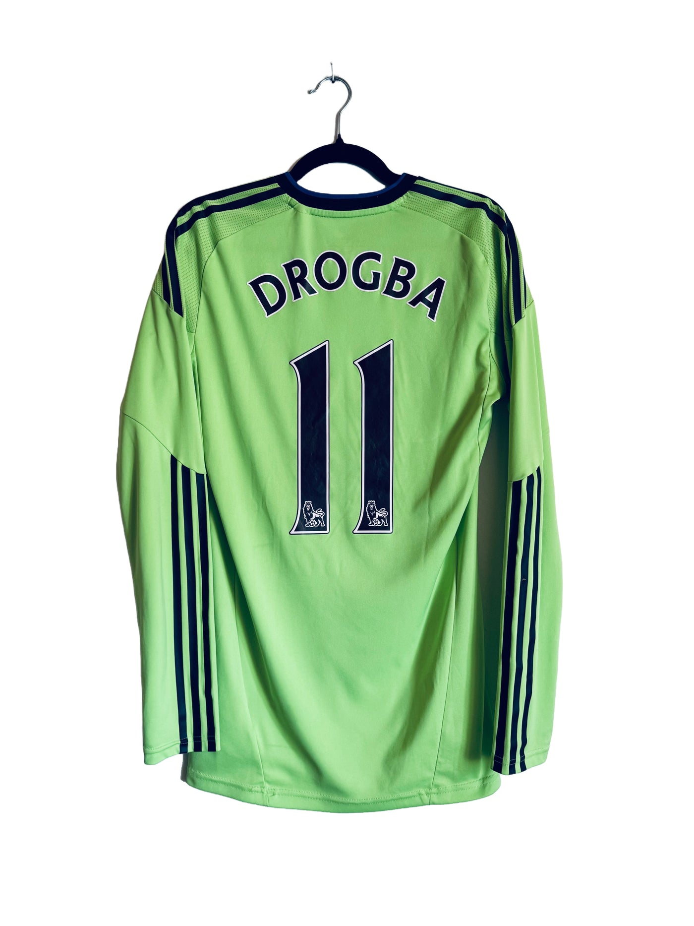 maillot-chelsea-fc-2010-2011-third-drogba-11-player-issue-l-p00124