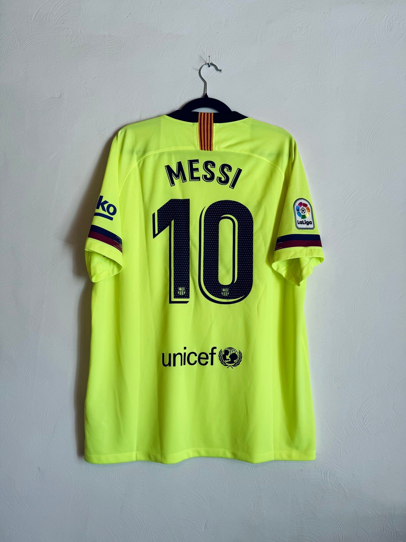 maillot-fc-barcelone-2018-2019-exterieur-messi-10-xl-918990-703