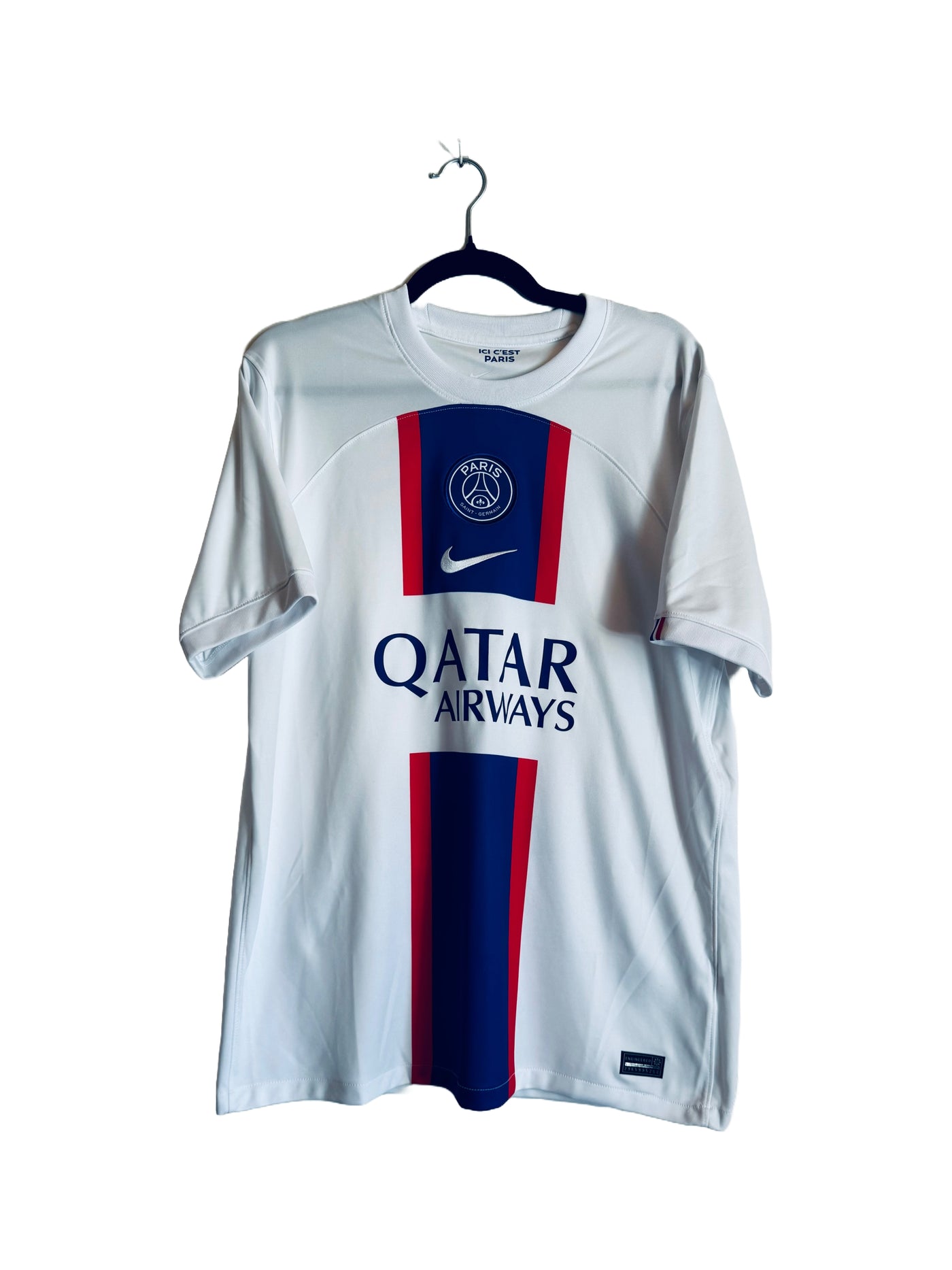 maillot-paris-saint-germain-2022-2023-third-mbappe-7-l-dn2716-101